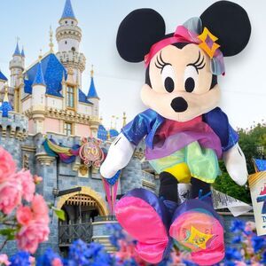 Disneyland 70th Anniversary Minnie Mouse Plush 15" NWT Party Gras 90s